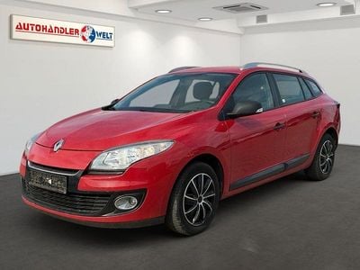 Gebraucht Renault Mégane III 101 PS (74 kW) 2012 Rot Limousine