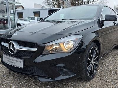 Gebraucht Mercedes CLA200 Shooting Brake Urban 156 PS (114 kW) 2016 Schwarz Kombi