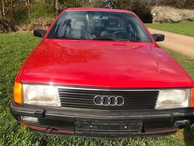 Begagnad Audi Quattro 136 HK (100 kW) 1988 Röd Sportkupé