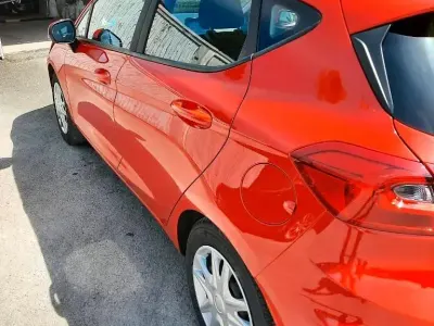 Usata Ford Fiesta Cool & Connect 95 CV (69 kW) 2020 Rosso Utilitaria