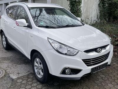 Gebraucht Hyundai ix35 Classic 135 PS (99 kW) 2012 Weiß SUV