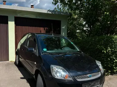 Używany Ford Fiesta 60 KM (44 kW) 2008 Czarny Hatchback