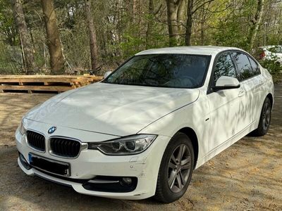 gebraucht BMW 318 d Sportline