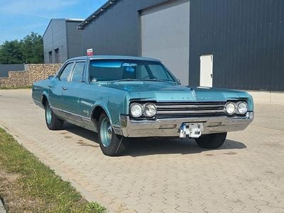 Gebraucht Oldsmobile Delta 88 310 PS (228 kW) 1965 Blau Limousine