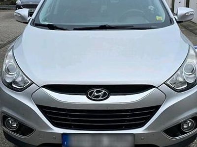Gebraucht Hyundai ix35 163 PS (119 kW) 2012 Silber SUV