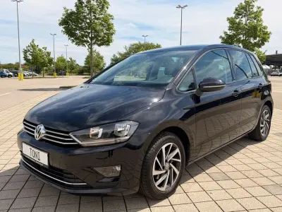 Gebraucht VW Golf Sportsvan Sound 110 PS (80 kW) 2017 Schwarz Van / Kleinbus