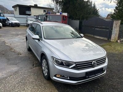 Gebraucht VW Passat Trendline 150 PS (110 kW) 2016 Silber Kombi