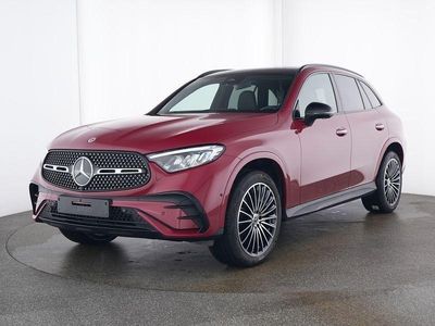 Gebraucht Mercedes GLC200 AMG 204 PS (150 kW) 2024 Rot SUV