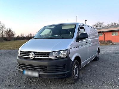 Usata VW Transporter 150 CV (110 kW) 2017 Argento Furgone