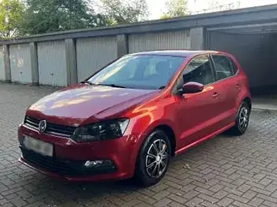 Gebraucht VW Polo Allstar 60 PS (44 kW) 2015 Rot Limousine