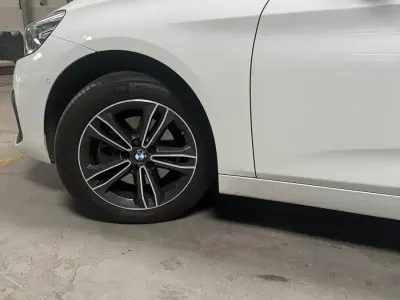 Gebraucht BMW 218 Active Tourer 150 PS (110 kW) 2020 Weiß Van / Kleinbus