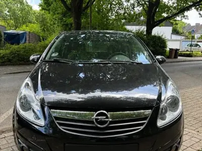 Gebraucht Opel Corsa Cosmo 90 PS (66 kW) 2006 Schwarz Kleinwagen