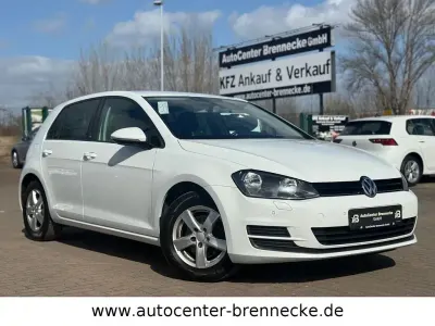 Second-hand VW Golf VII 110 CP (80 kW) 2016 Alb Berlinǎ