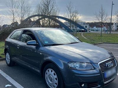 Gebraucht Audi A3 116 PS (85 kW) 2006 Grau Kleinwagen