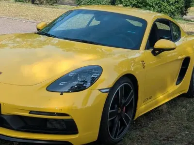 Gebraucht Porsche Cayman GTS 400 PS (294 kW) 2024 Gelb Coupé