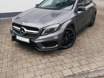 Mercedes GLA45 AMG