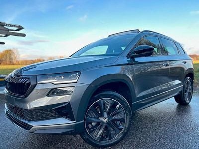 Neu Skoda Karoq SportLine 150 PS (110 kW) 2025 Grau SUV