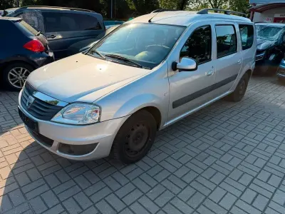 Gebraucht Dacia Logan MCV Lauréate 87 PS (63 kW) 2009 Grau Kombi