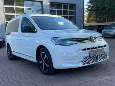 Gebraucht VW Caddy Maxi Style 122 PS (89 kW) 2022 Weiß Van / Kleinbus