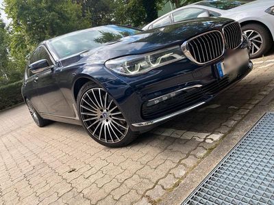 BMW 730