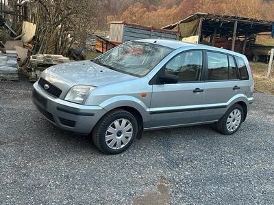 Second-hand Ford Fusion 80 CP (58 kW) 2005 Argintiu Hatchback
