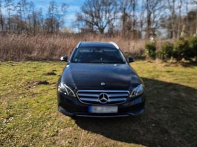 Gebraucht Mercedes E200 160 PS (117 kW) 2017 Schwarz Kombi