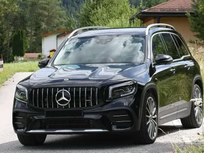 Gebraucht Mercedes GLB35 AMG 306 PS (225 kW) 2023 Schwarz SUV