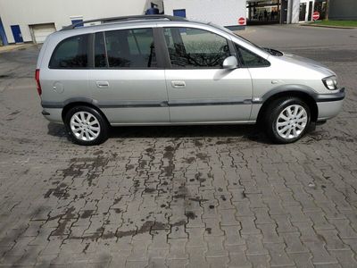 gebraucht Opel Zafira 2.2 -