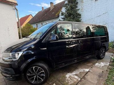 Schwarz Gebraucht 2017 VW T6 Van | 30.000 € (Guter Preis)