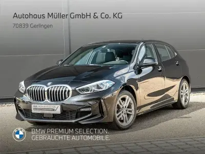 Gebraucht BMW 118 M Sport 136 PS (100 kW) 2022 Blacksapphire metallic Limousine