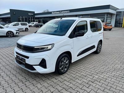 Gebraucht Opel Combo Life 131 PS (96 kW) 2024 Weiß Van / Kleinbus