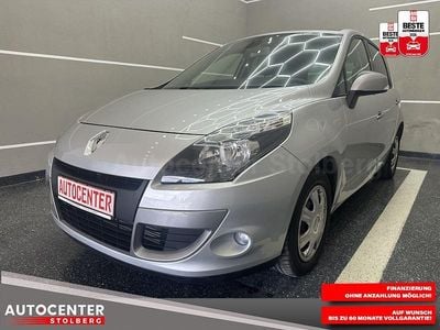 Silber Gebraucht 2010 Renault Scénic III Authentique Van / Kleinbus | 6.790 €