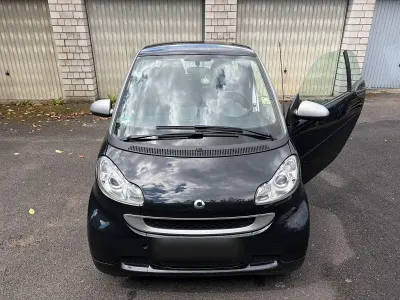 Gebraucht Smart ForTwo Coupé 71 PS (52 kW) 2011 Schwarz Coupé