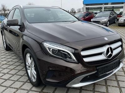 Gebraucht Mercedes GLA220 170 PS (125 kW) 2014 Braun SUV