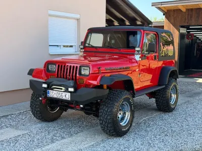 Gebraucht Jeep Wrangler 184 PS (135 kW) 1987 Rot SUV