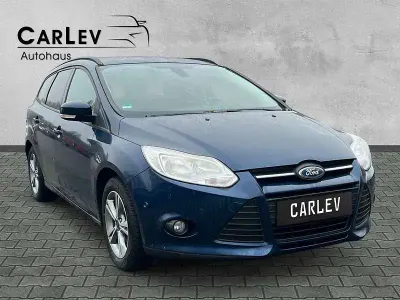 Gebraucht Ford Focus 125 PS (91 kW) 2013 Blau Kombi
