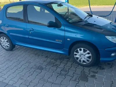 Gebraucht Peugeot 206 68 PS (50 kW) 2006 Blau Kleinwagen