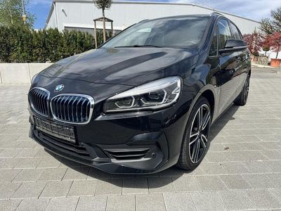 Second-hand BMW 225 Performance 224 CP (164 kW) 2018 Negru Monovolum