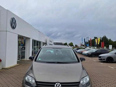 Gebraucht VW Golf VII Style 122 PS (89 kW) 2012 Braun Limousine