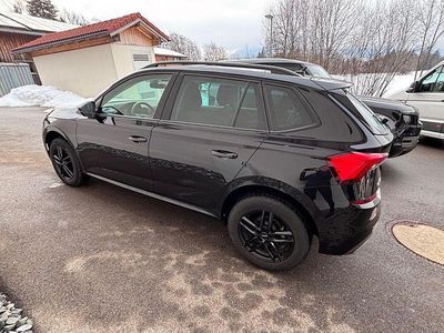 Gebraucht Skoda Kamiq Ambition 110 PS (80 kW) 2023 Schwarz SUV