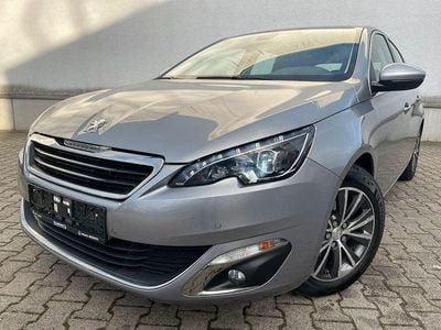 Grau Gebraucht 2016 Peugeot 308 Allure Limousine | 10.990 € (Fairer Preis)