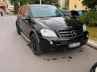 Gebraucht Mercedes ML63 AMG AMG 530 PS (389 kW) 2006 Schwarz SUV