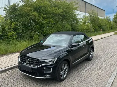 Gebraucht VW T-Roc Cabriolet Style 85 PS (62 kW) 2020 Schwarz Cabrio