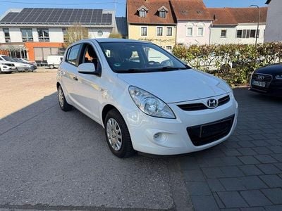 Usata Hyundai i20 Classic 77 CV (56 kW) 2012 Bianco Utilitaria