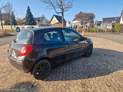 Gebraucht Renault Clio III 101 PS (74 kW) 2009 Schwarz Kleinwagen
