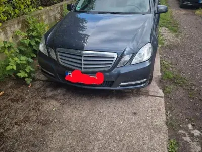 Brugt Mercedes E200