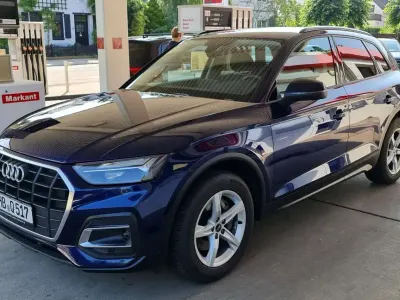 Gebraucht Audi Q5 Business 163 PS (119 kW) 2022 Navarrablau metallic SUV