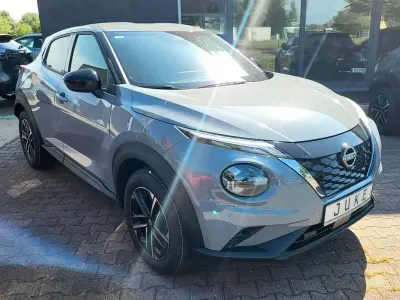 Neu Nissan Juke N-Connecta 94 PS (69 kW) 2026 Grau SUV