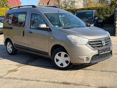 Gebraucht Dacia Dokker Lauréate 83 PS (61 kW) 2014 Braun Van / Kleinbus