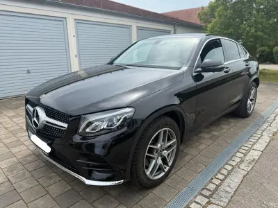 Używany Mercedes GLC250 AMG line 204 KM (150 kW) 2017 Czarny Sedan/Limuzyna